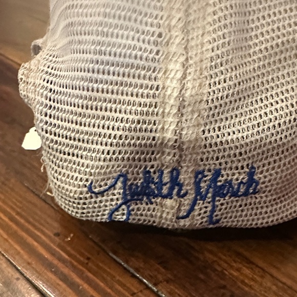 Judith March Blue and White on the road again Distressed Cap - Picture 2 of 3